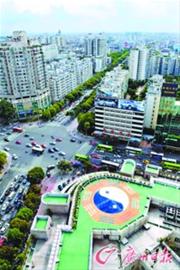 广东一中医院楼顶摆八卦：称系中医文化 否认风水阵