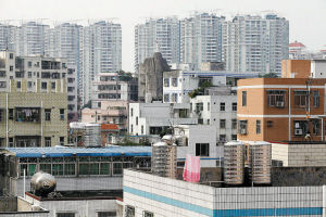 百余栋民房晚上无水做饭持续数月