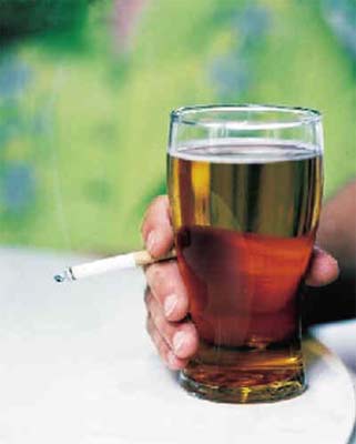 男人喝酒如何才能不伤身？年末应酬应对手册