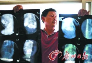 “八毛门”为何那么多人信 廖新波：制度有问题
