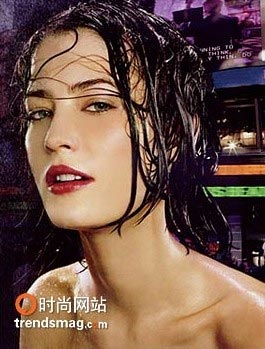 三种化妆水的功能辞典