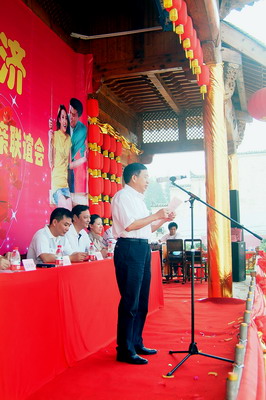 同济医院牵手三家大型企业举办周末姻缘会