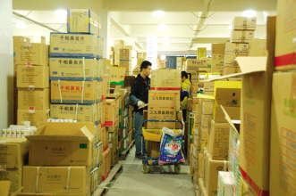 繁华的节日繁忙的物流