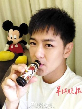 方舟子打假盯上林志颖 对其研发的保健品提出质疑