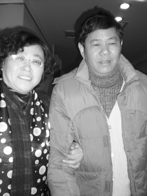 救人英雄患尿毒症几近失明获妻子16年照顾