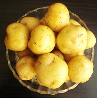 冬季健康快讯：女人吃土豆好处多多
