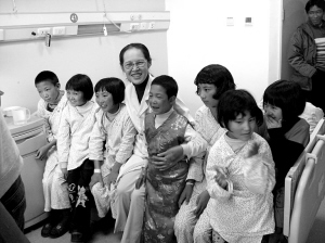 李小梅：给孩子们带去最美“心声”