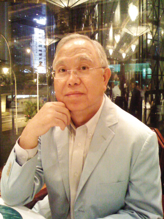 “校长先生”杨伟强