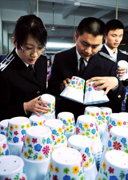 密胺塑料餐具生产监管力度加大
