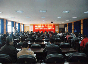 社区全科医师培训实行“结对帮扶“
