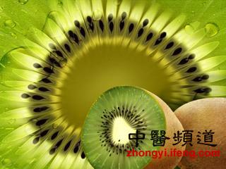晒黑了？6种食物让你秋季白回来