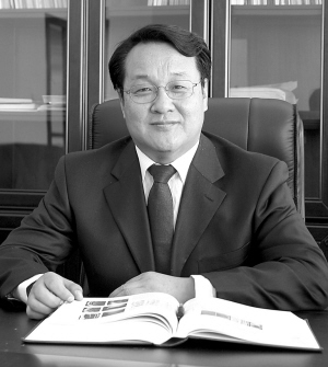 在缝隙中寻找科研突破口