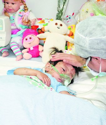 伊伊或还需接受3次手术