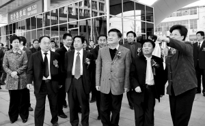 用白求恩精神塑医魂借“修强铸”活动求实效——记河北省唐县人民医院院长吴立国