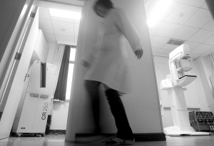 中国百万妇女乳腺普查工程实施中引争议