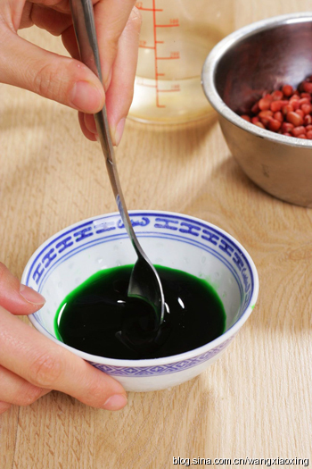 清明节教你做美味“青团”