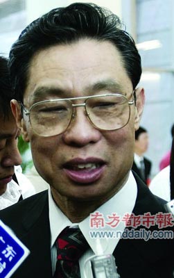 人大代表钟南山建议成立大卫生部