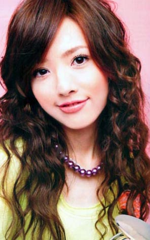11位美女明星风情发型