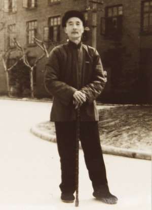 孜孜不倦研经典 传道解惑育人才