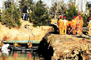 青岛爆炸事故伤员救治任务依然很重