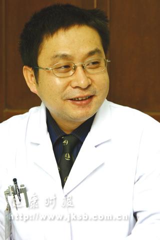 我给104岁老人做手术