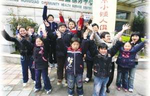 20小矮人相聚南京交流求职经验