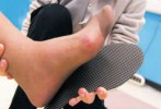 英国科学家寻找防止跌倒的简单方法