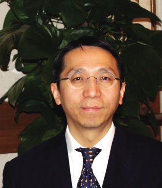 陈炜万：低调中后发制人