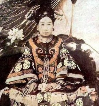 慈禧也掉发 看御医如何为她治脱发