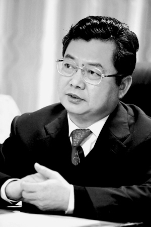 风清气正 走健康发展之路——记湖南省株洲市三三一医院院长肖远红