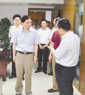 药品集中采购制度需要改革完善