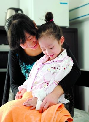 女童肚子大过孕妇赴京治疗续：手术获成功
