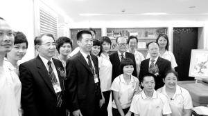 用无私与无畏对抗无助与无望——汕头大学医学院第一附属医院宁养院开创临终关怀服务新模式侧记