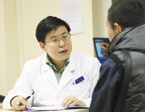 男人脾气变了和性腺功能有关