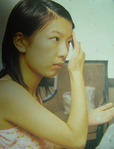 惊爆!近看没化妆的女星们