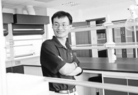 杨培东：探寻纳米世界的美