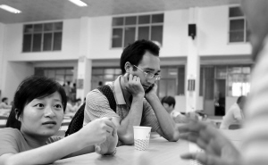 “玻璃女孩”想圆中医梦
