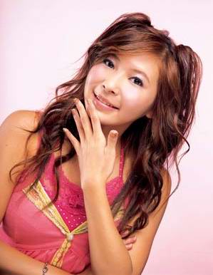 造型：打造人气女星的新鲜发型