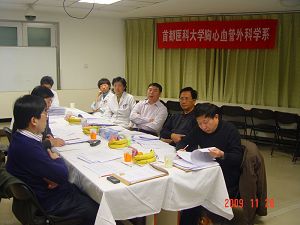 我校研究生导师遴选答辩工作紧张有序进行