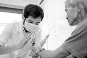 硕士医生坐诊社区