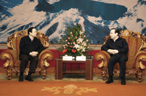 孙政才会见王国强