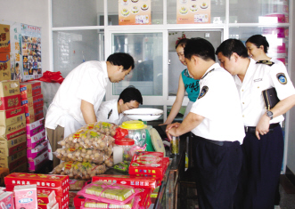突查食品小作坊