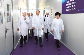 中恒集团深化产学研合作