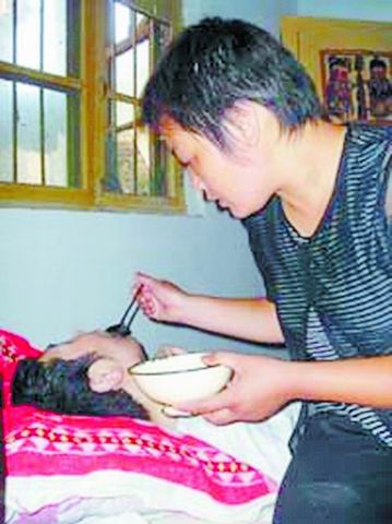 妻子12年念丈夫初恋情人情书 唤醒植物人丈夫