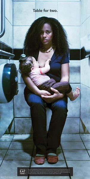 国际母乳会公益广告：你愿意在这种环境用餐吗？