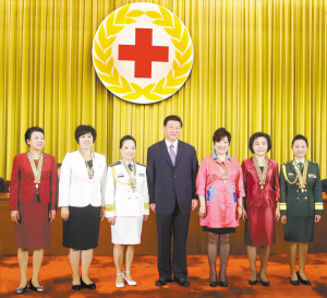 6名中国护理工作者获南丁格尔奖章