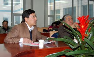 离退休党工委召开支部工作总结表彰会
