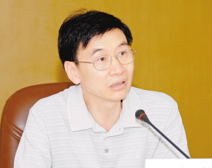 广东省卫生厅厅长姚志彬——打破医疗卫生体制二元化格局