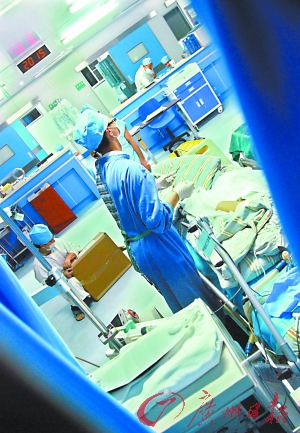 19岁男孩因车祸离世 父母代其捐全身器官