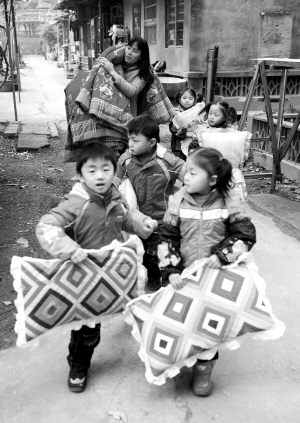 五胞胎成长快乐